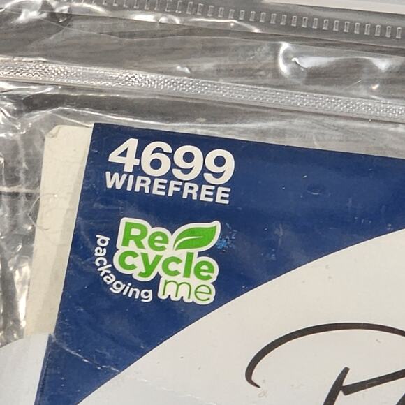 Playtex 4699 18 Hour Bounce Control Convertible Wireless Bra‎ Black 36C - Picture 13 of 13